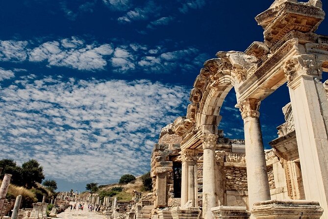 1 Day Ancient City Ephesus and House Virgin Mary Trip from Bodrum - Pamukkale stop: a 3-hour break on the drive