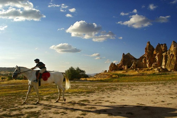 2 Day Cappadocia Tour from Istanbul with Optional Balloon ride - Overnight Cave Hotel: The Big Plus, With Mixed Comfort