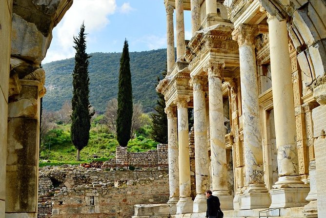 2 Days Ephesus and Pamukkale from Istanbul - Virgin Mary House, Lunch, and the Temple of Artemis Reality Check