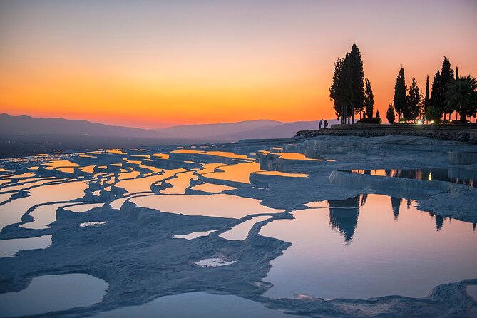 2 Days-Ephesus&Pamukkale Tour from-to Istanbul - Day 1 in the Aegean: From Istanbul to Selçuk and Ephesus