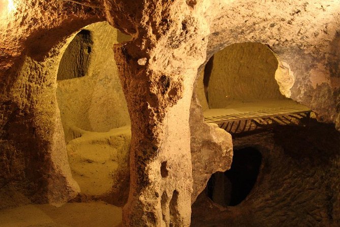 3 Days Private Cappadocia Tour - Day 1: Devrent Valley, Goreme Open Air Museum, and Photo Stops at Uchisar