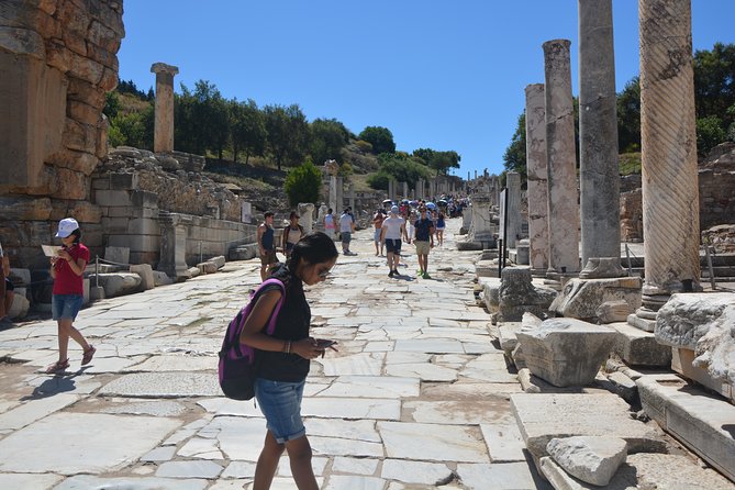 3-Hour Private Ephesus, Terrace Houses, Cruiser Only - Meeting at Kuşadası Port, Then Rolling in Comfort