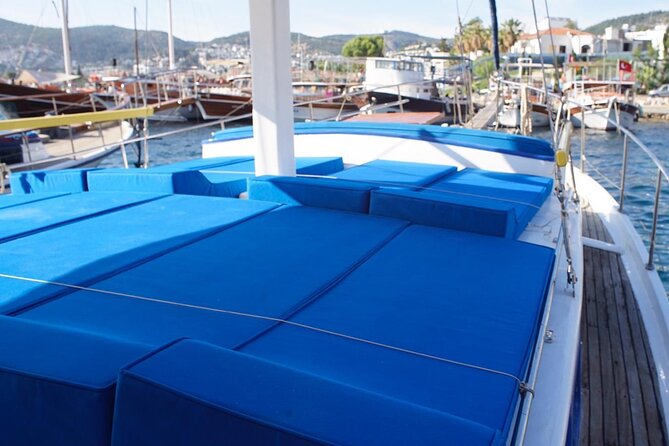 3-Hour Private Sunset Boat Tour With Dinner in Bodrum - Captain Yusuf and the crew: the service style that makes private tours feel easy