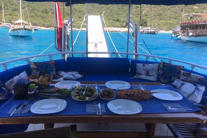 3-Hour Private Sunset Boat Tour With Dinner in Bodrum - What to bring, what to know about drinks, and small planning tips