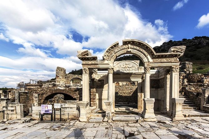 4 Day Turkey Tour : Cappadocia, Ephesus and Pamukkale - Day 3: Ephesus, Artemis, and the Virgin Mary’s House day