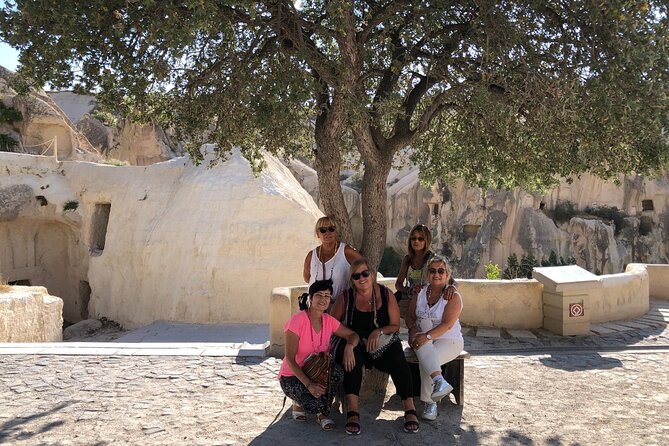 6 Days Istanbul Cappadocia Tour in Spanish with 2 internal flights - Price and Logistics: What You Pay For, and Where the Gaps Are