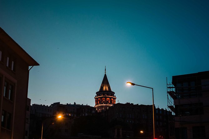 A Magical Evening in Istanbul: Private City Tour - Nighttime comfort: walking safely with context