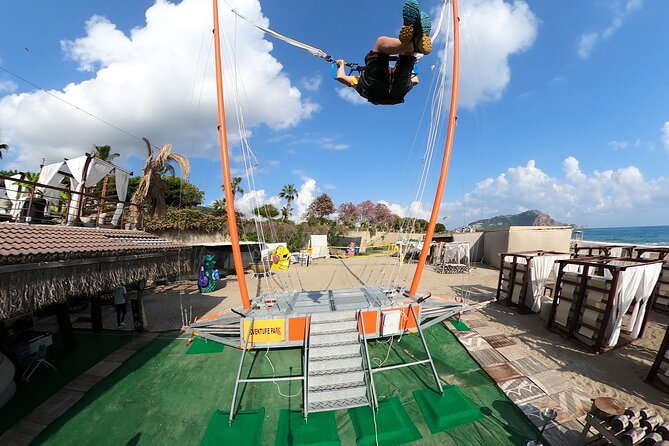 Adrenaline is at its peak with the human slingshot - Human slingshot on Alanya beach, what to expect in real time