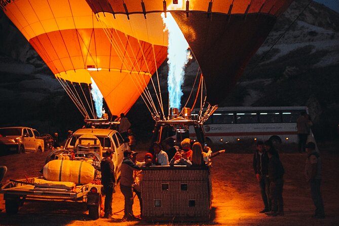 Affordable Hot Air Balloon Ride Over Cat Valley with Hotel Pick-up & Drop-Off - The Timing on the Ground: From Çat Kasabası to Landing