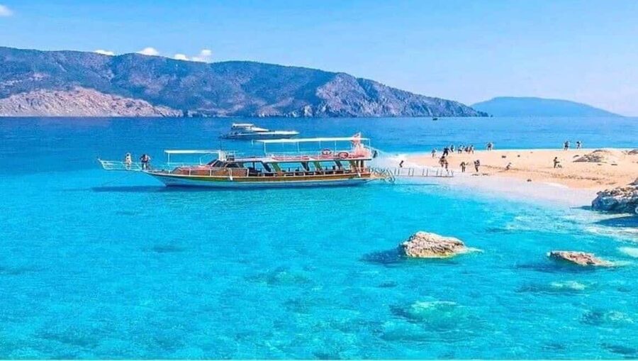 Alanya/Antalya The Maldives Boat Trip with Lunch & Transfer - The cruise from Adrasan Bay sets the pace (and the photos)
