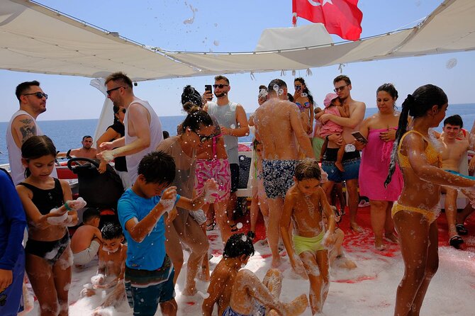 Alanya Boat Trip w/Unlimited Drinks & Lunch (Free Hotel Transfer) - Price and Logistics: What You Really Get for Around $18