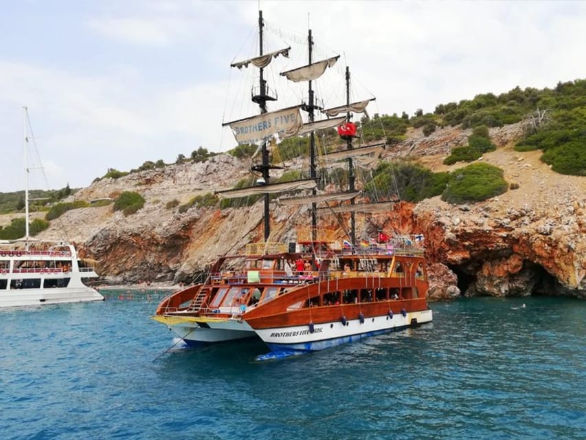 Alanya: Catamaran Boat Tour with Snorkeling with Lunch - Getting around: pickup, boat space, and small comfort issues