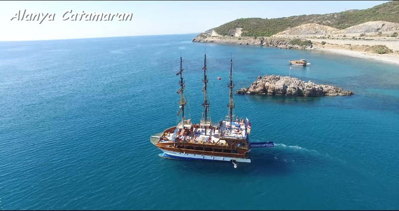 Alanya: Catamaran Boat Trip with Swimming Stops incl Lunch - Lunch on Board: Chicken Barbeque, Salads, Spaghetti, and Soft Drinks