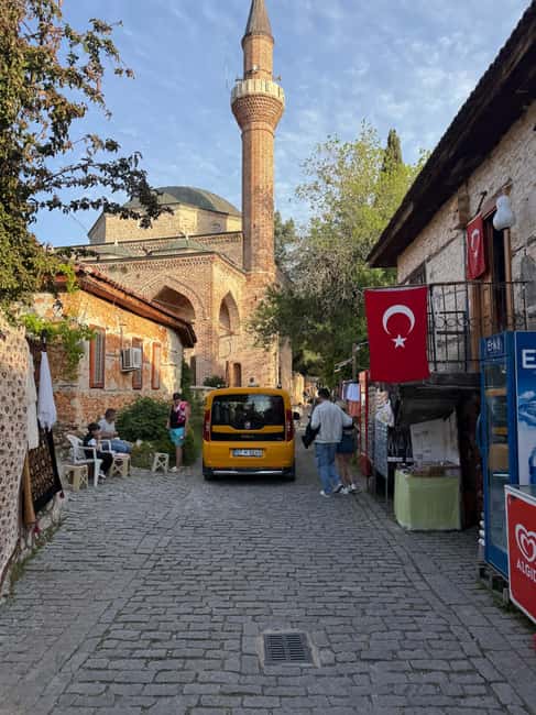 Alanya City, Castle & Boat Tour with Bazaar and Swim Stop - Alanya Castle and the Cable Car Decision You Must Make