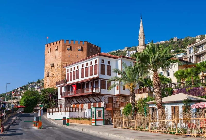 Alanya City Highlights & Sunset Beach BBQ Party - Alanya Castle sunset: why cable car access changes the experience