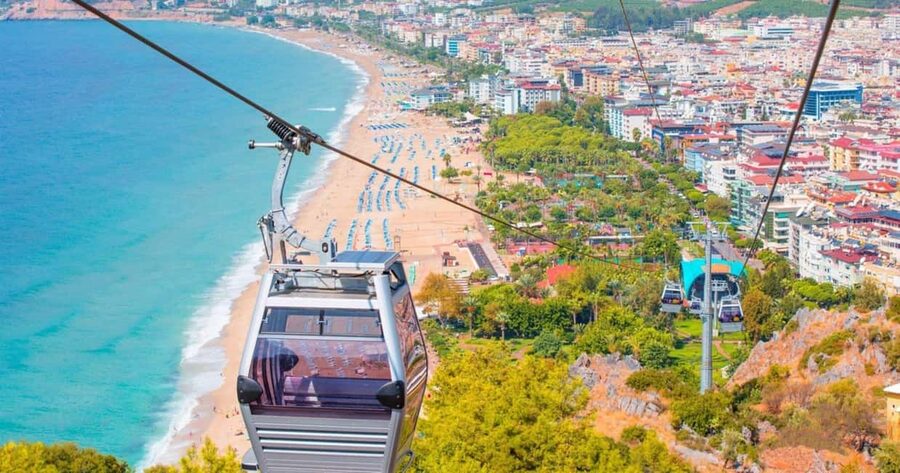 Alanya Night City Tour: Castle, Cleopatra Beach & Cable Car - Damlataş Cave after sunset: cooler air and formations you can’t fake