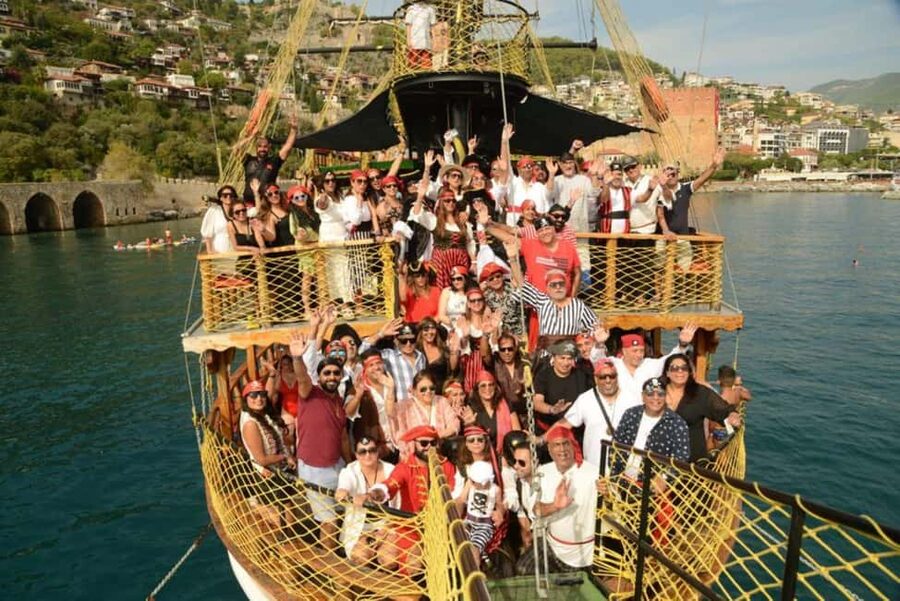 Alanya Pirate Boat: Lunch, Disco & Foam Party Included - Sunrise vs full-day: picking the right Alanya pirate boat rhythm