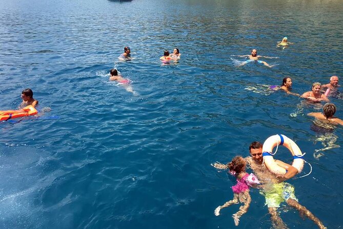 Alanya Pirate Boat Trip With Unlimited Drinks & Lunch - Boats, Convoys, and the Reality of “Which Ship You Get”