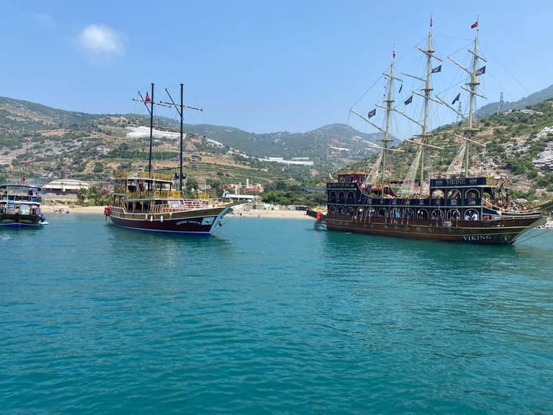 Alanya: Pirate Boat with Pickup, Lunch, & Unlimited Drinks - Getting to Alanya port: pickup and the 1 hour transfer