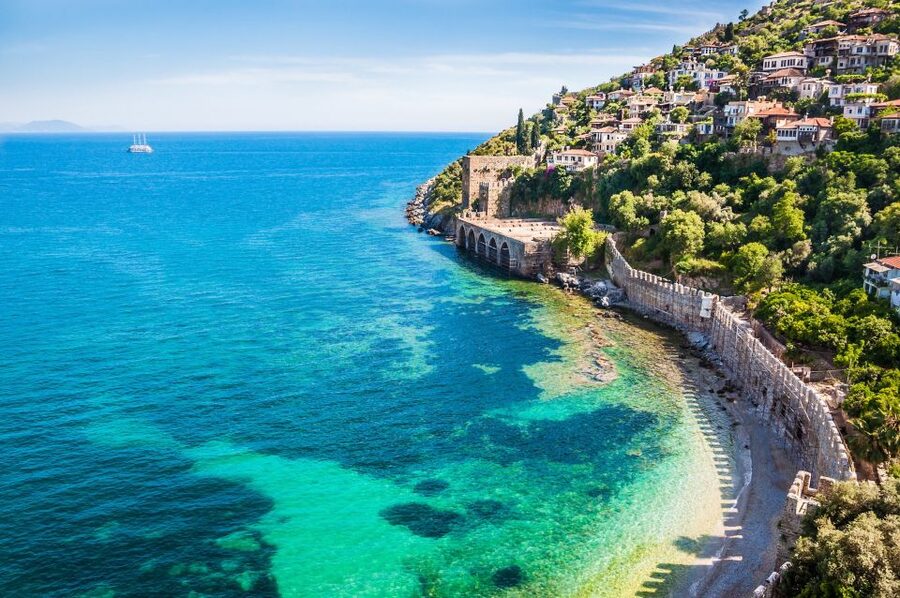 Alanya: Relax Boat Trip With Lunch & Swimming - The sea cave cruise near the castle walls