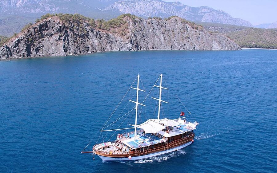 Alanya Relaxing Family Boat Tour Without Foam And Loud Music - A Relaxing-Only Boat Day on Alanya’s Coast