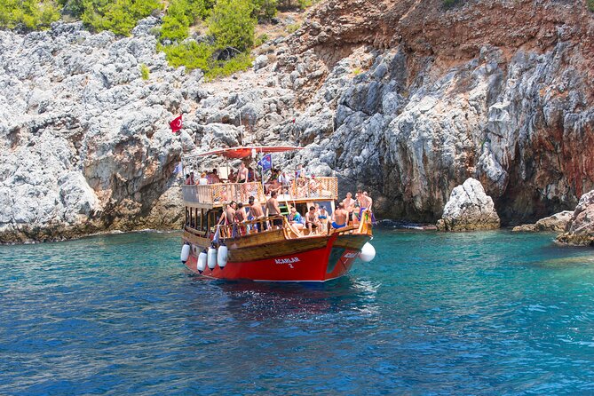 Alanya Scuba Diving with Hotel Transfer incl. Lunch - Fish spotting isn’t magic: it’s about instruction and timing