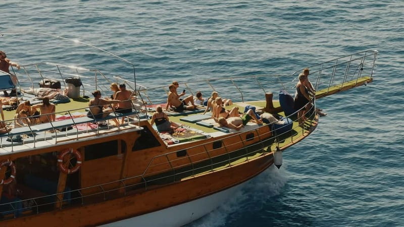 Alanya: Small-Group Boat Tour with Lunch and Soft Drinks - Lunch onboard and unlimited soft drinks that actually matter
