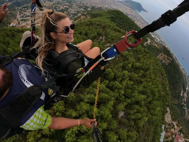 Alanya: Tandem Paragliding Experience with Video Option - 585 meters up, Cleopatra Beach down: what the flight is like