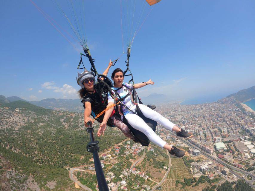 Alanya: Tandem Paragliding Over a Castle and the Sea - Why Alanya Tandem Paragliding Fits the View-Seeker and the Adrenaline Chaser