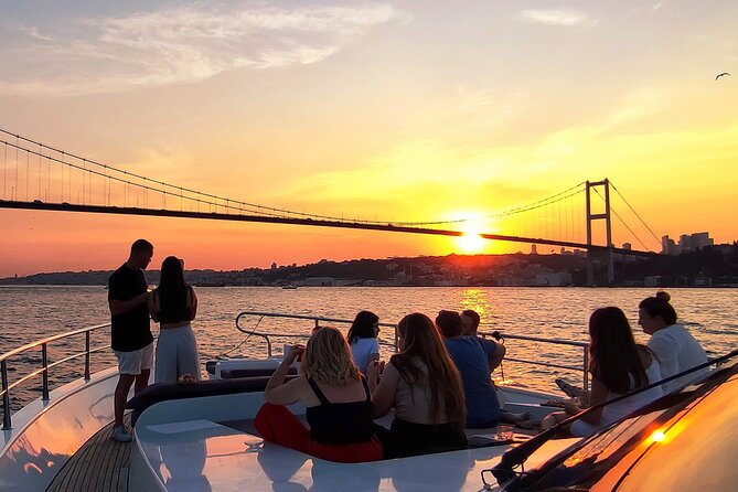 All in One Day Istanbul - Historical Tour of Istanbul with Bosphorus Cruise - Dolmabahce Palace and the Grand Bazaar Maze (With Real Closure Rules)