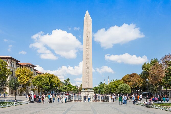 All-in-One Istanbul Highlights :Private Full Day Tour in Old City - Hippodrome: chariot crowds, obelisks, and three photo-friendly stops