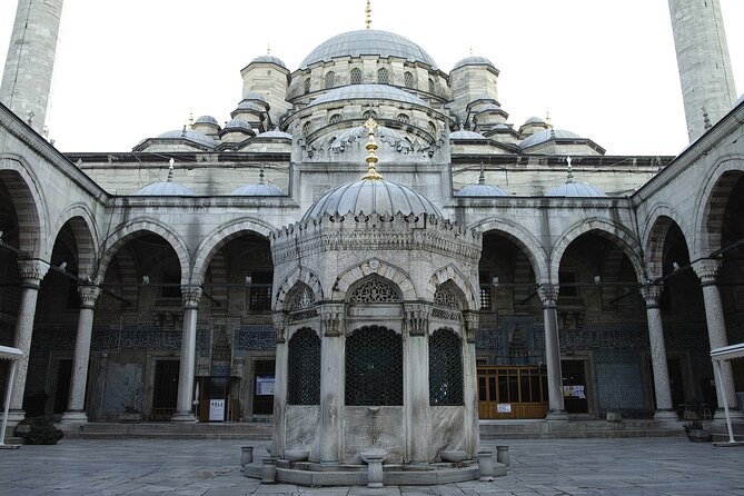 All Inclusive Full-Day Private Guided Cultural Tour of Istanbul - Hagia Sophia Grand Mosque: A Building With Many Lives
