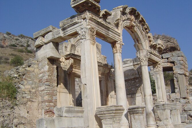 ALL INCLUSIVE Private Ephesus, The House of Mary, Sirince Village - Getting back to Kusadasi: the part cruise passengers care about most