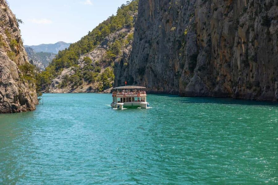 Antalya/Alanya: Green Canyon With Boat&Lunch - Green Canyon From Alanya: A Calm Boat Day, Not a Loud Party Cruise
