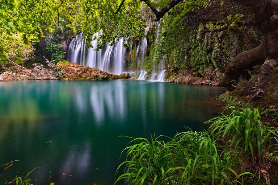 Antalya: Duden Waterfall Relax Boat Trip with Lunch - Lower Düden Waterfall from the water, not the viewpoint