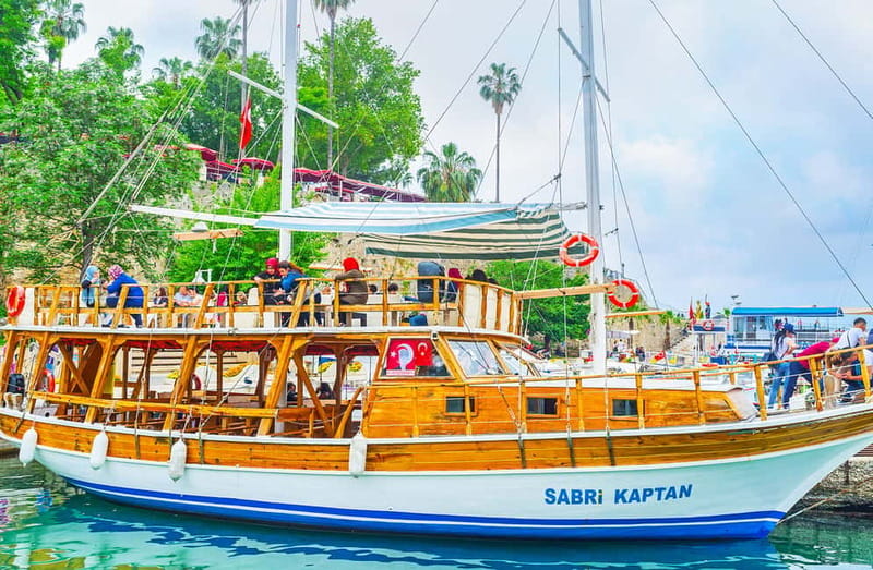 Antalya: Falez Cliffs & Waterfalls Boat Trip with Lunch - Lunch on the water and practical packing list