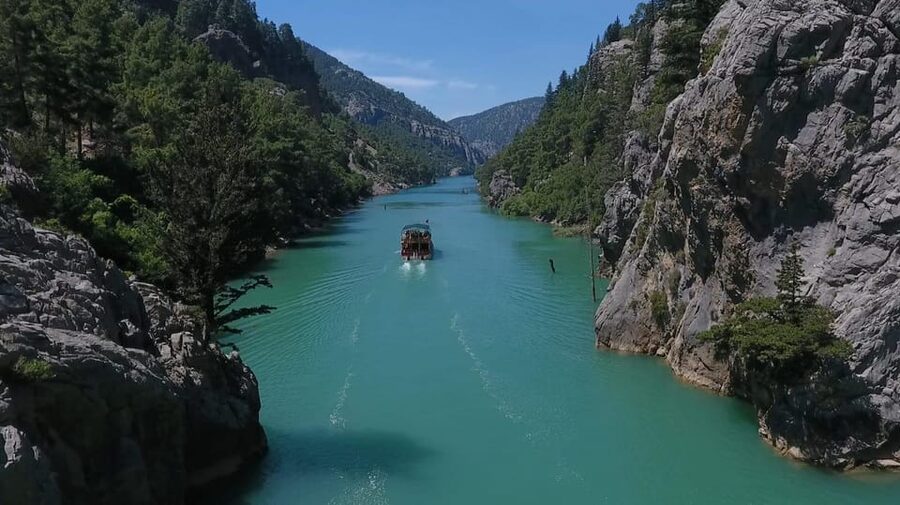 Antalya: Green Canyon Boat Trip with Lunch & Soft Drinks - The scenic drive to Oymapinar Dam, then straight onto the boat
