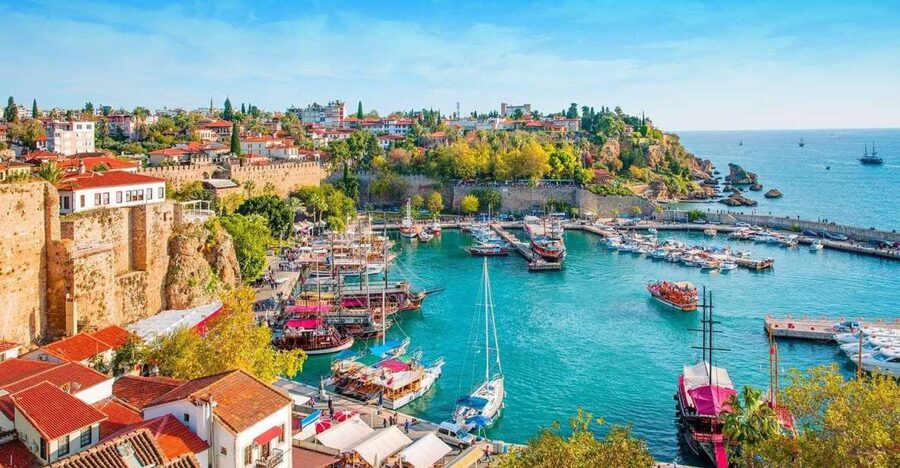 Antalya: Guided Old Town Tour with Boat Trip and Lunch - Kaleiçi Old Town walk: Ottoman houses, ancient walls, and quick landmarks