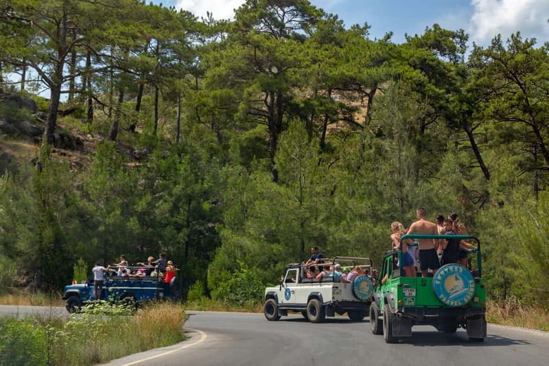 Antalya: Jeep Safari Adventure w/Lunch at Local Restaurant - Lunch at the Mountain Restaurant: Fish, Chicken, and Fruit That Keeps You Going