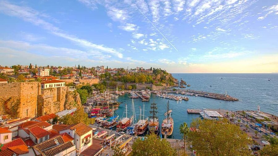 Antalya: Kaleici, Duden Waterfalls And Boat Tour With Lunch - Kaleiçi old town: Hadrian’s Gate, Clock Tower, Yivli Minaret, and free wandering