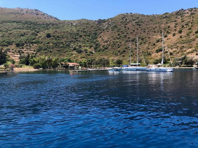 Antalya/Kemer Megastar Boat Trip w/Lunch & Hotel Pickup - Lunch onboard, what you get and how to think about value