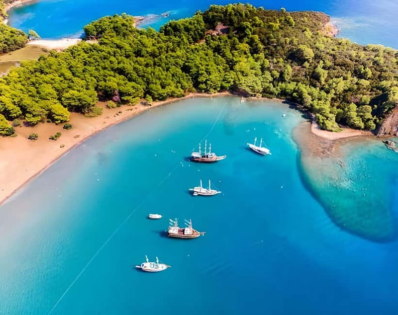 Antalya/Kemer: Phaselis Yacht Trip for Families and Couples - From your hotel to Kemer Marina, how the day starts