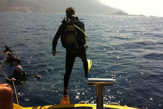 Antalya/Kemer: Scuba Diving with Pickup, Lunch, and 2 Dives - Lunch Between Sessions: Food On Board And Why It Helps