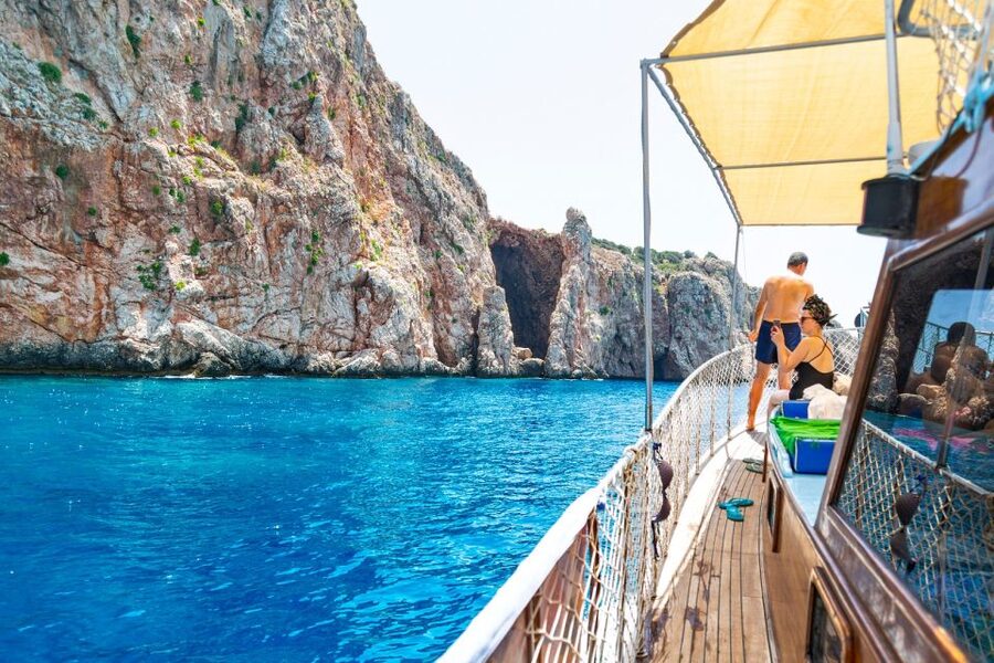 Antalya: Old Town Harbor Sightseeing Cruise - From the Sea: Lower Duden Waterfalls on the Eastern Edge