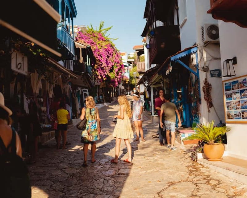 Antalya: Old Town Walking Tour with Turkish Tea and Baklava - Hadrian’s Gate: The Roman Entrance You Can Actually Walk Through