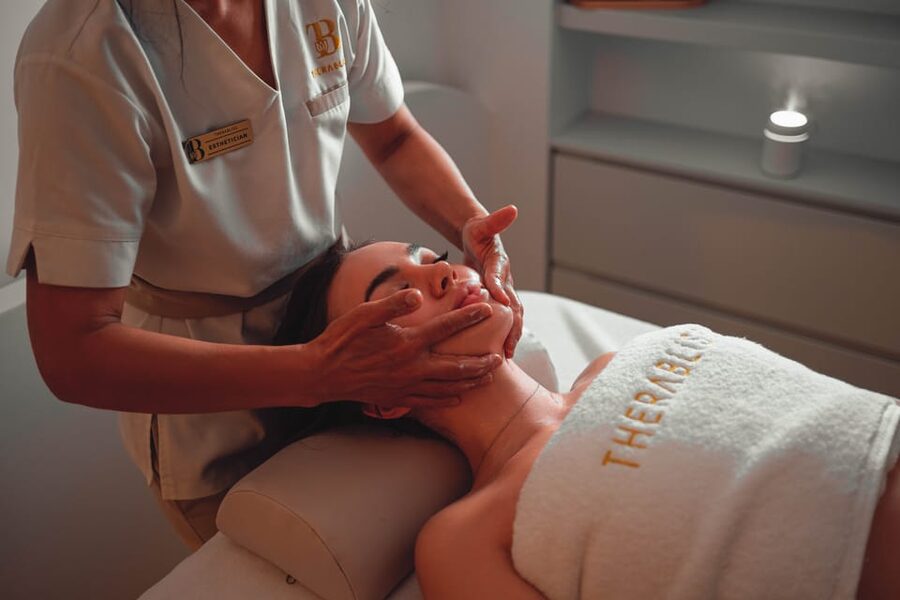 Antalya: Spa and Skin Care Experience with Massage and Drink - The Lounge Break: Tea, Turkish Delight, and Reset Time