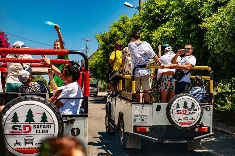 Antalya: Taurus Mountains Waterfalls Jeep Safari w/Lunch - Who feels great on this tour, and who might not