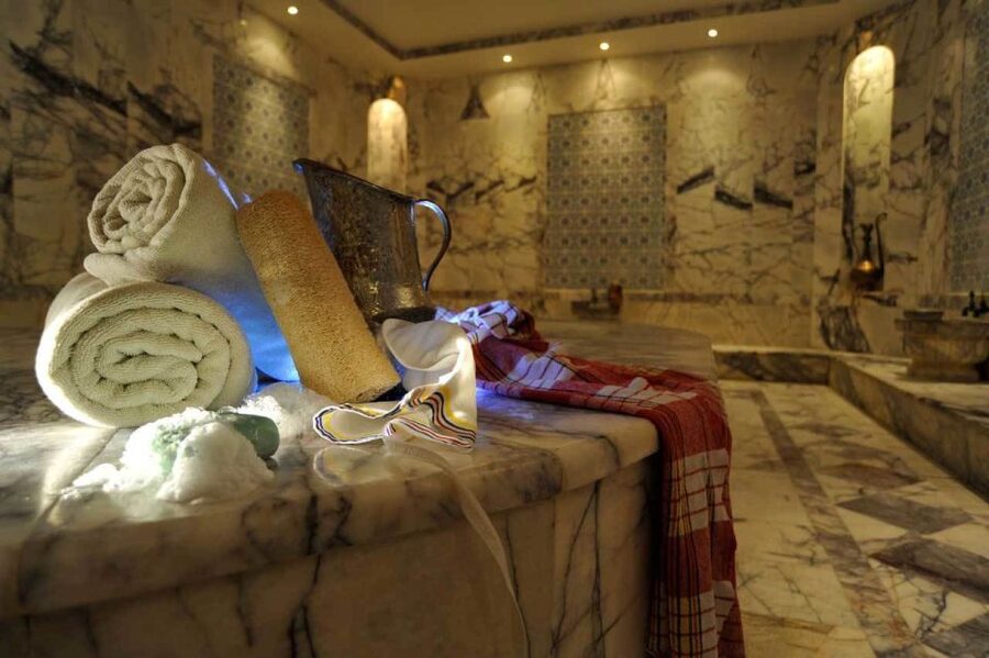 Antalya: Traditional Turkish Bath, Sauna, Peeling & Massage - Peeling and foam massage: the main event
