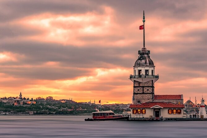 Asian Side of Istanbul: Uskudar and Kadikoy Full Day Walking Tour - Mihrimah Sultan Camii, Iskele Camii, and imperial patronage