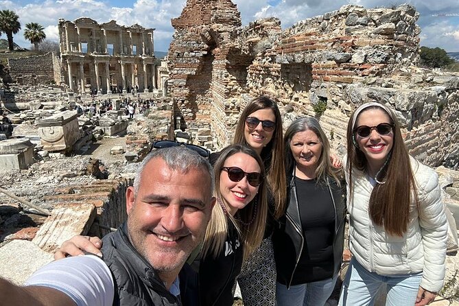 Best of Ephesus Private Tour For Cruise Travelers - Cruise-Friendly Pickup in Kusadasi: the part that saves your day